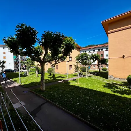 Beautiful For 2 People Privatunterkunft Arrasate/Mondragon