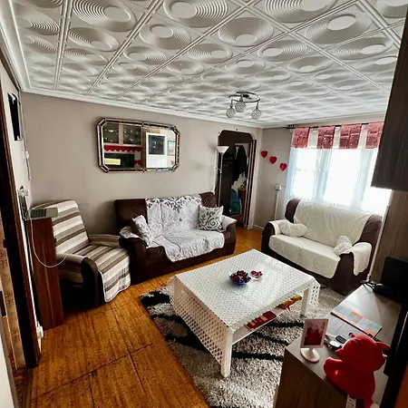 Privatunterkunft Beautiful For 2 People